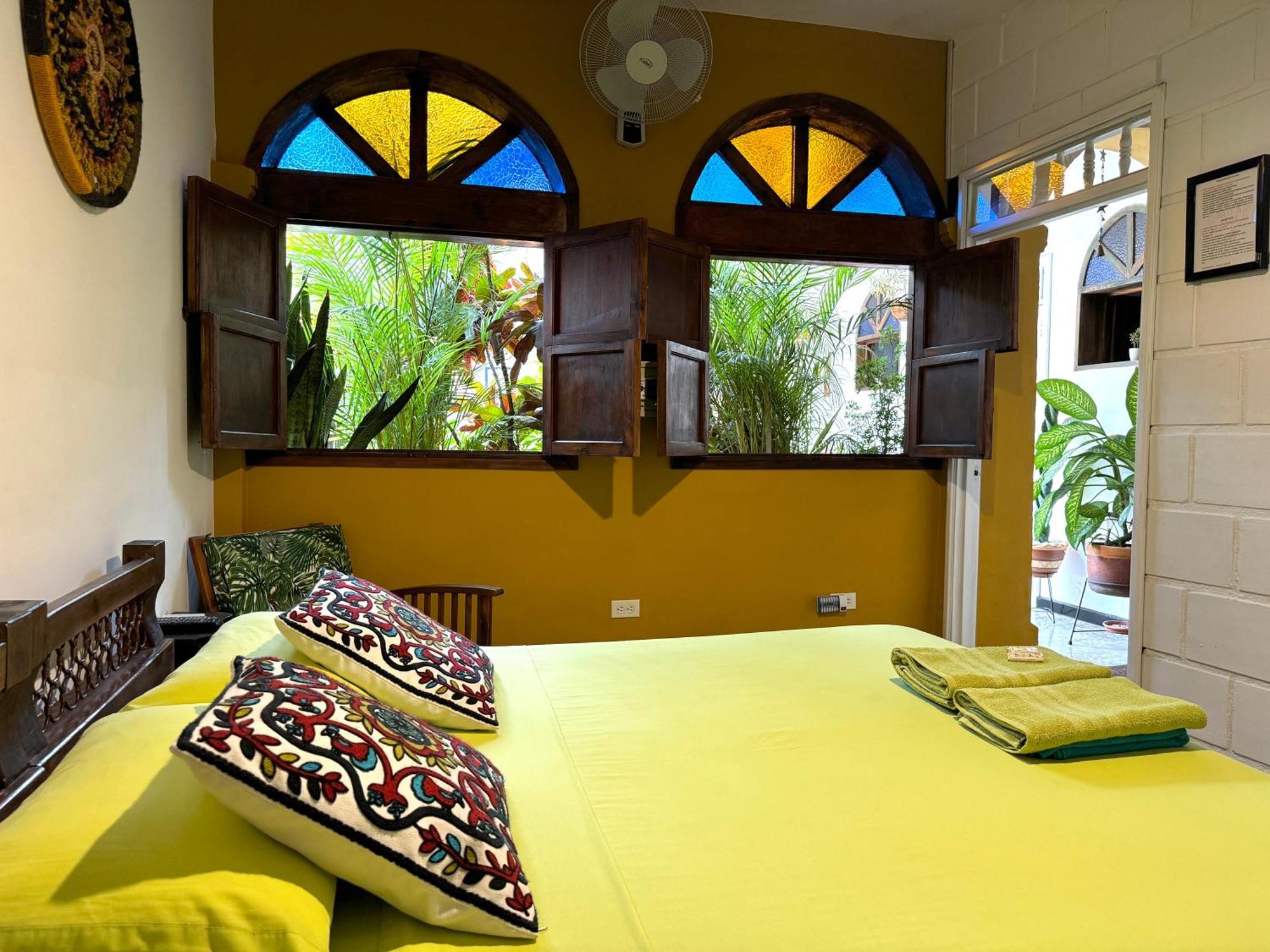 Casa Ruta Sur (Adults Only) Hotel Кали Екстериор снимка
