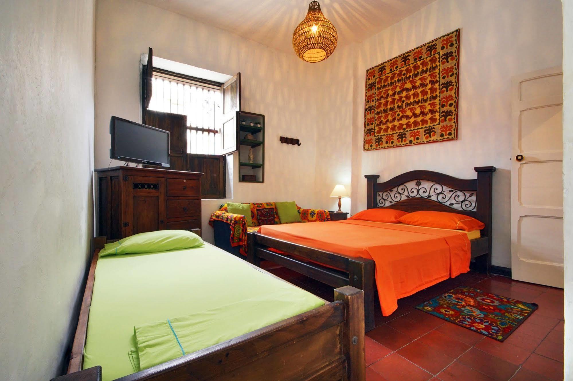 Casa Ruta Sur (Adults Only) Hotel Кали Екстериор снимка